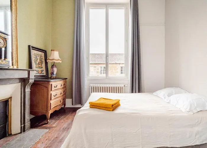 4 Pièces 90 M2 5 Lits Wifi Dans Maison De Maître