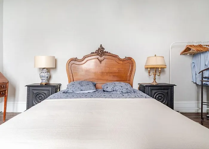 Appartamento 4 Pièces 90 M2 5 Lits Wifi Dans Maison De Maître *